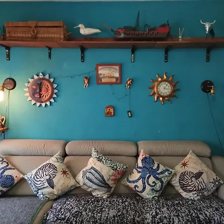Sailors In Centre,2 Terraces Apartment
